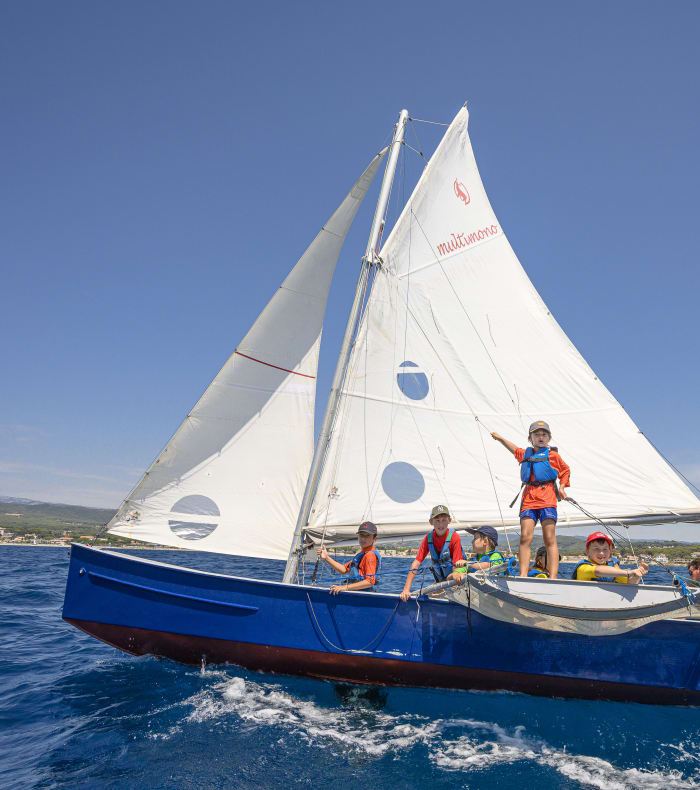 ⚠️ Attention dernieres places pour les stages Esport/Multisports avec <a href="/Groupe_UCPA/">groupe_UCPA</a> ⚠️

🗓️ 23 - 29 octobre
📍 Saint-Cyr-sur-Mer
Plus d'infos ➡️ bit.ly/3r1Plb5