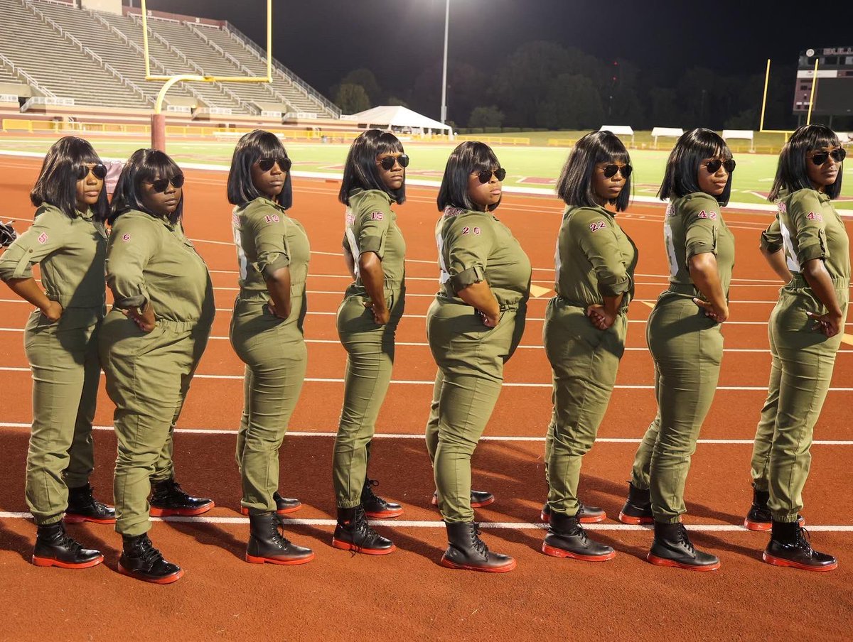 DeltaDelta_DST's tweet photo. Congratulations to The Delta Delta Chapter of Delta Sigma Theta Sorority, Incorporated for winning the 2022 NPHC Sorority “Return to Normalcy” Step Show! The harDD work and dedication these ladies have exhibited are truly no match to describe in words. https://t.co/kxEWhW1PUP
