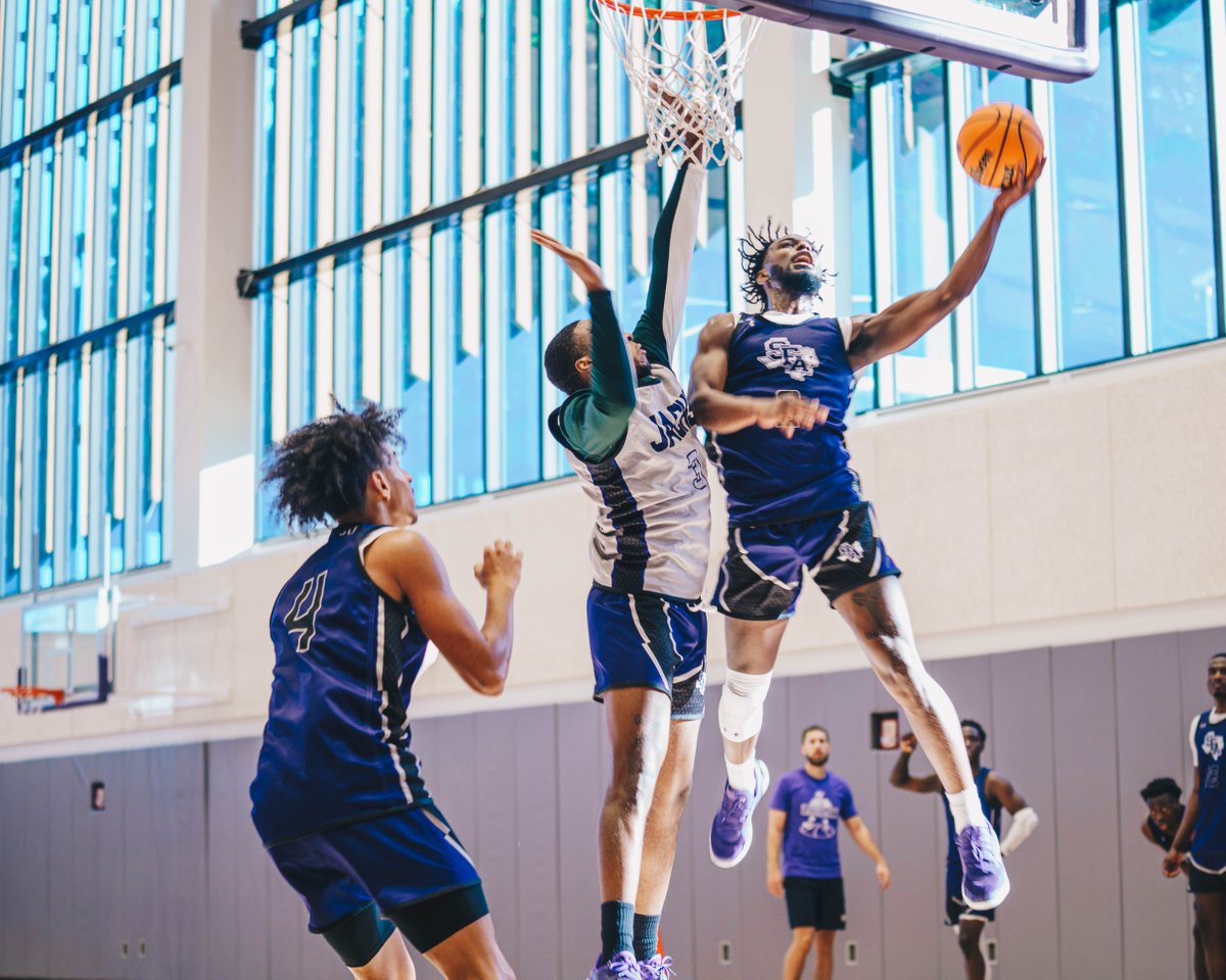 SFA_MBB's tweet photo. Future is ✨BRIGHT✨

#AxeEm x #RaiseTheAxe x #PressU https://t.co/AoEAheZGea