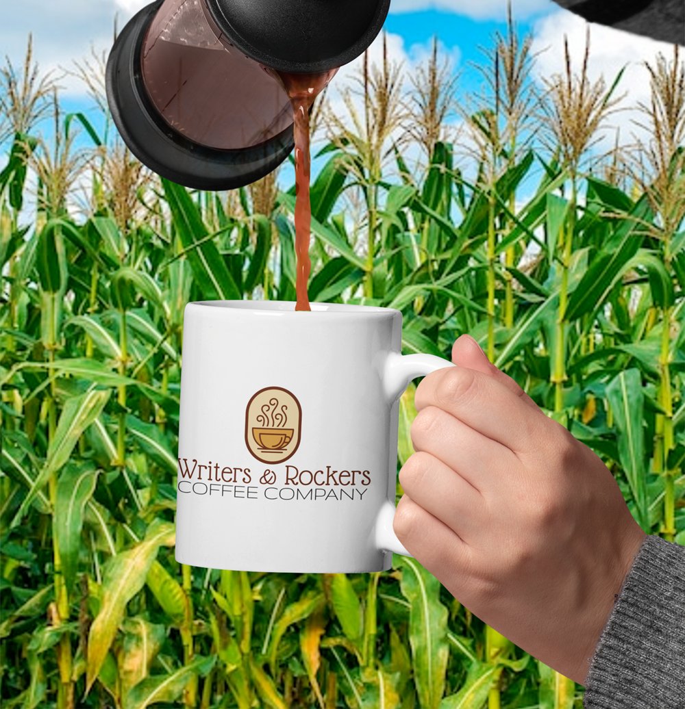 rockerscoffee's tweet photo. When was the last time you stood out on a corn field drinking coffee and went... "Hmm?"
We have some friends at @hardshotvodka @gvliquor that did that and it's a game changer.
#coffeeliqueur #espressomartini #freshroastedcoffee #cornvodka #manitobamade https://t.co/vZSiI80yda