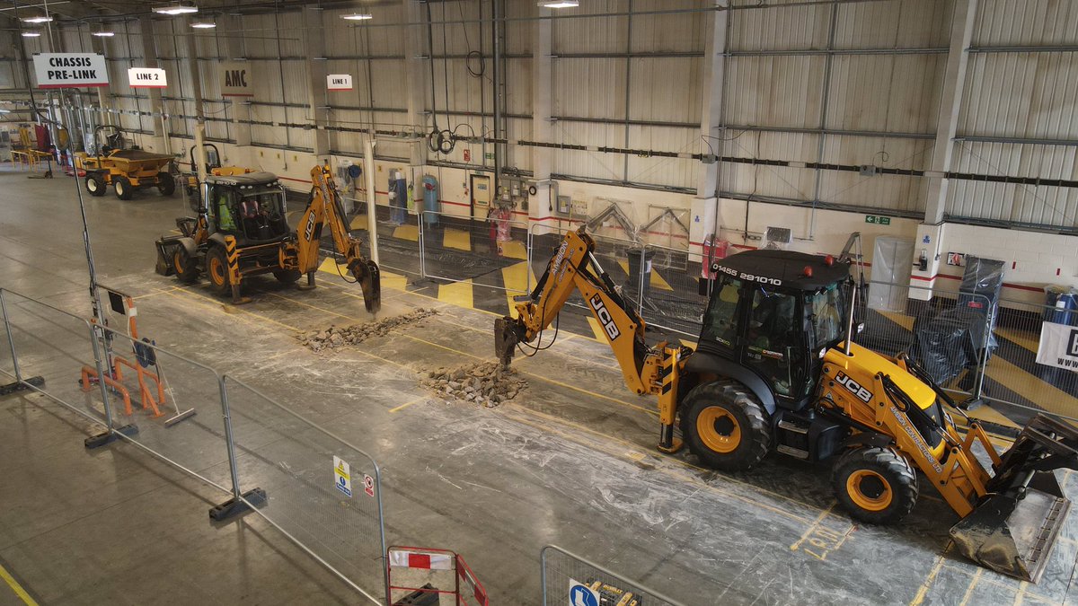 bespokegbltd's tweet photo. BGB in association with MAHA UK returned to the AL-KO Kober manufacturing plant after completing Phase 1 in 2021. We have now successfully handed over Phase 2. This was delivered within a critical timeline &amp; production at the plant has now resumed. 
#alkokober #mahauk #bespokegb https://t.co/YcZOqSYUUh