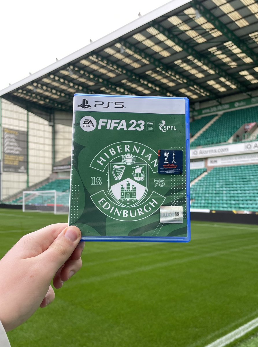 Okay… who wants to win a PS5 edition of #FIFA23 with a Hibs cover? 🎮⚽️ Retweet, like and follow @HibernianFC to enter!