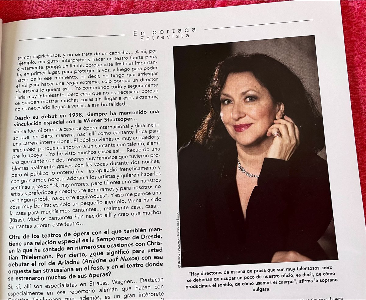 lorejial's tweet photo. Ya está en la calle mi entrevista con la soprano #KrassimiraStoyanova, que este mes protagonizará "Aida" en el @Teatro_Real, en portada del número de octubre de @RevistaRITMO
📖https://t.co/9lcAJQ8GI6
#Ritmo965 #AidaTR https://t.co/3uwXr3VlW4