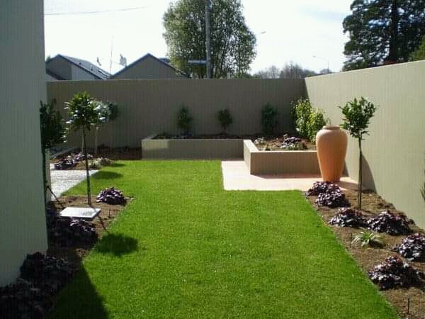 BlessingMeya5's tweet photo. I do landscaping garden designing garden mantainance,0773199249 https://t.co/tDMzbfd04I