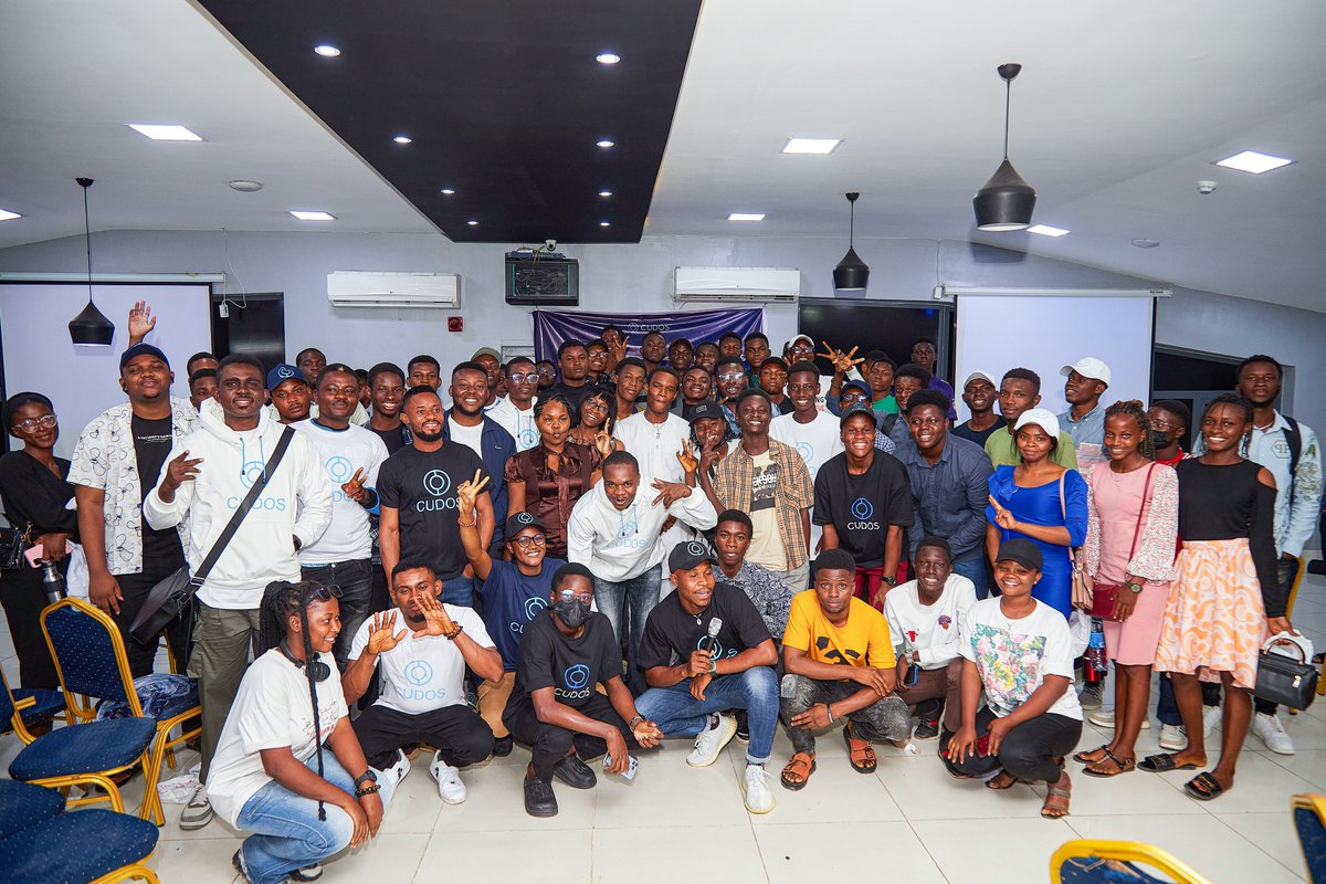 ubong_ephraim's tweet photo. A picture thread of the just concluded #CudosMeetupLagos event!
The #CudosMeetupLagos event just organized by @CUDOS_ was a real blast.
Here's a picture thread and timeline of how the event went https://t.co/oaTPJEF663
