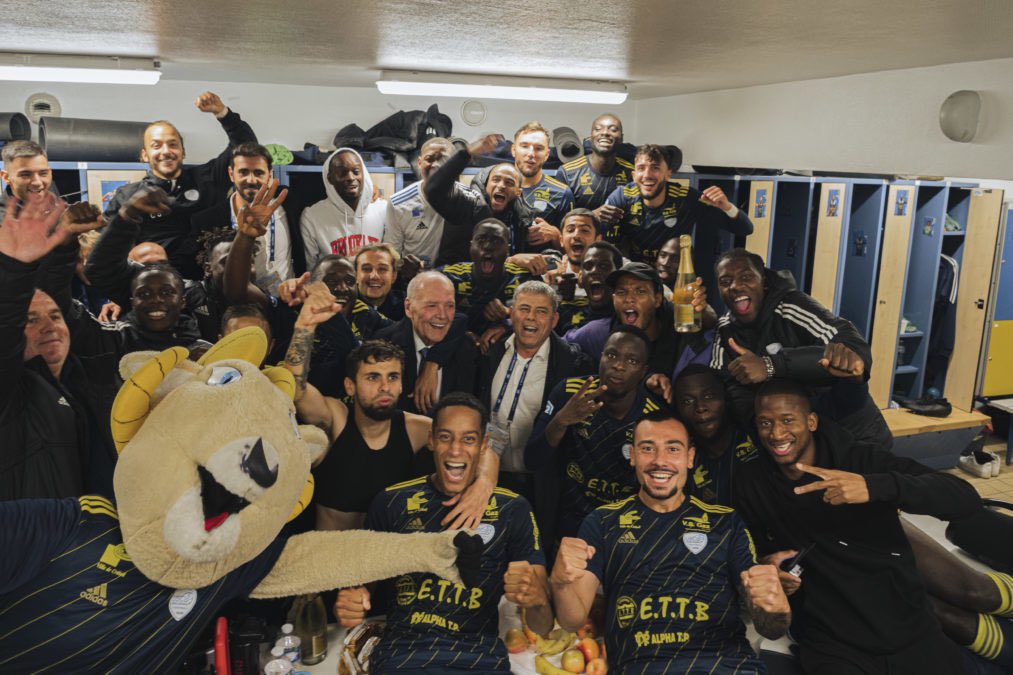 uscreteil's tweet photo. 🎥 #Créteilinside : Retour sur la victoire des Béliers dans le derby val-de-marnais face à @USLUSITANOS : https://t.co/WWR8UipmVi🐏/
#USCLUSL https://t.co/P8O9ihIfRJ