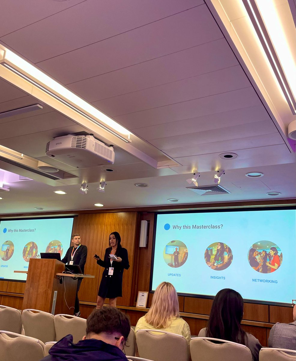 MellyMelike's tweet photo. Interesting morning at #BWmasterclassUK with useful reminders that when storytelling “if it’s boring to write, it’s boring to read” and “it’s better to be led by the data, then try and lead it” @Brandwatch ✍🏼💁🏻‍♀️ https://t.co/rGMxzinybM