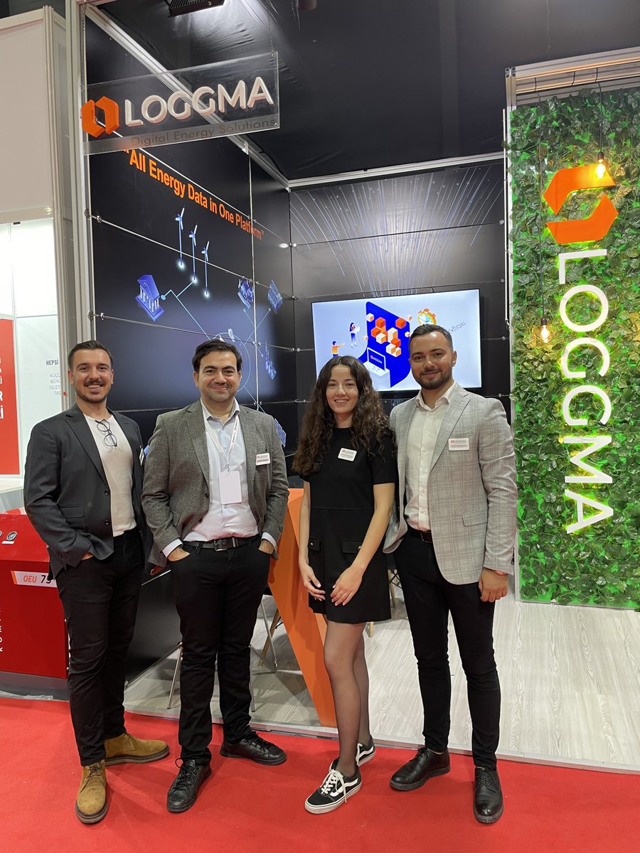 loggma_'s tweet photo. 🚀 Enerjisini Üreten Fabrikalar Zirvesi’ndeyiz!
Bizi D-12 numaralı standımızda ziyaret edebilirsiniz!
#enerjisiniüretenfabrikalarzirvesi #solarify #enerify #loggmadigitalenergysolutions https://t.co/6GJXb9VguC
