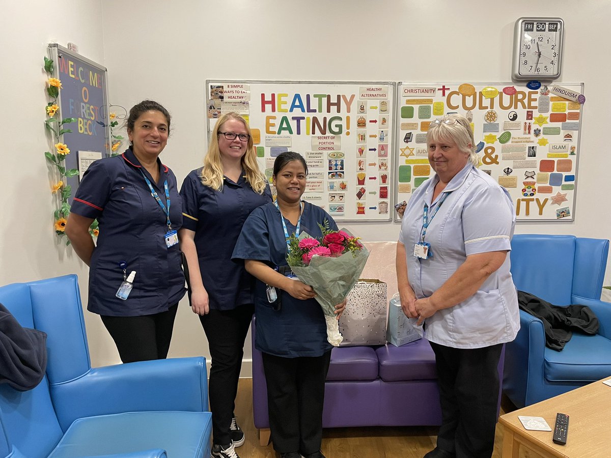 CharlotteNic7's tweet photo. Lovely visit to Forest Beck ward to see our Internationally Recruited nurse - Jasmine - before she leaves for her maternity! She will be missed but we wish her all the best! @WeAreLSCFT #Internationalrecruitment #GuildLodge @MHsaferstaffing @DebbieYoxall1 https://t.co/K9mxZGxBfB