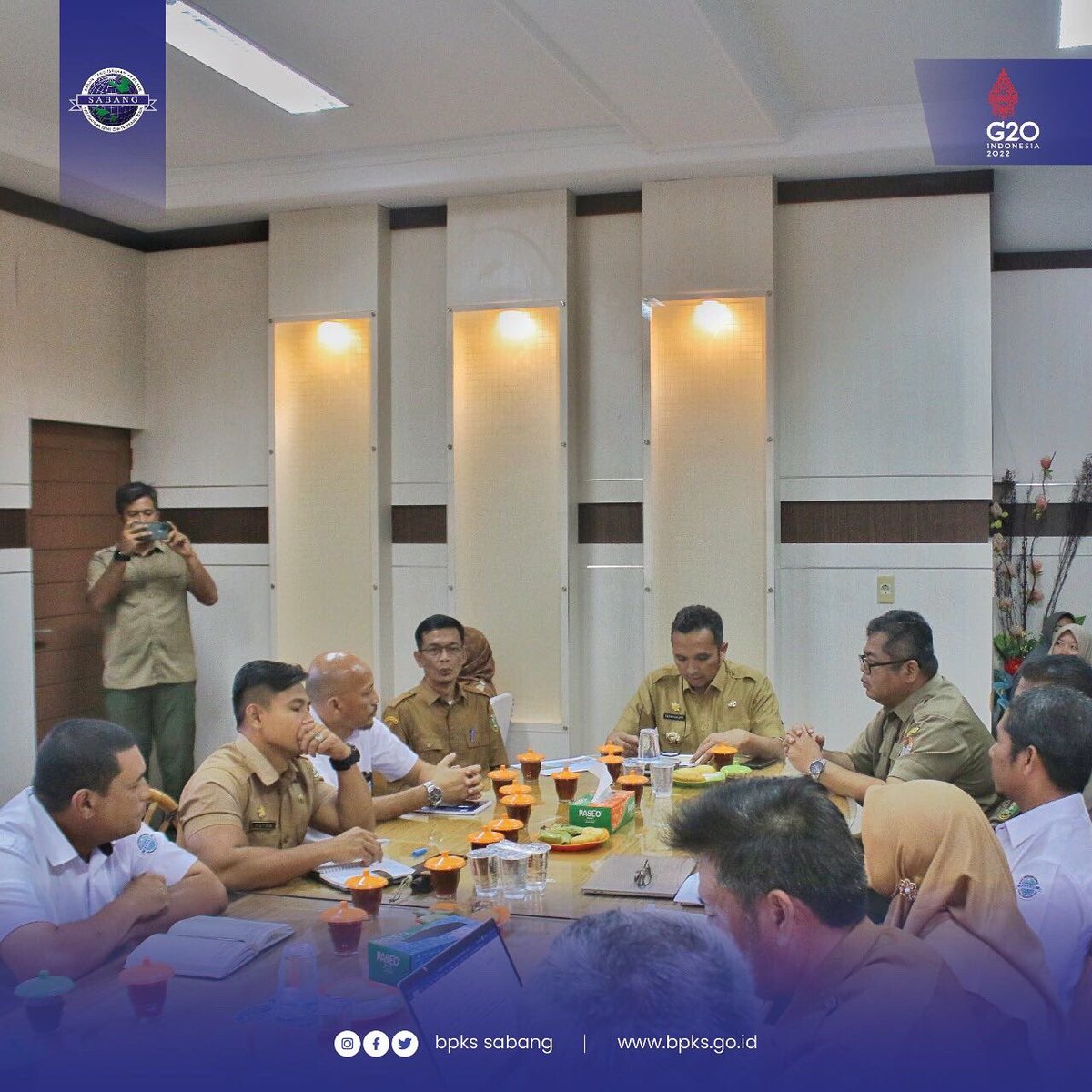 bpksgoid's tweet photo. Tingkatkan Fasilitas Objek Wisata Sabang, Pemerintah Kota Sabang Bersama Badan Pengusahaan Kawasan Perdagangan Bebas Dan Pelabuhan Bebas Sabang (BPKS) Sepakat Untuk Melakukan Penataan Kembali Kawasan Tugu KM Nol dan Karantina Haji Pulau Rubiah #SahabatKawasan https://t.co/3AOSago113
