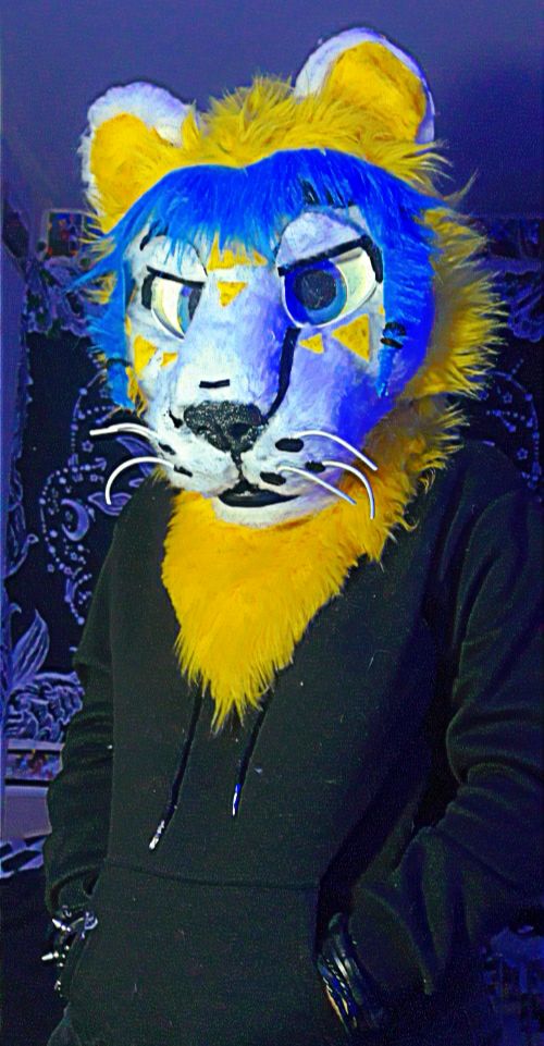 punky_the_rat's tweet photo. ♡New fursuit i made♡ https://t.co/skAXPMPpbo