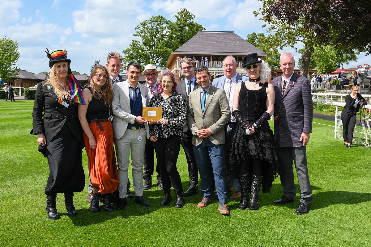 yorkracecourse's tweet photo. We are delighted to be a finalists in the Diversity &amp; Inclusion category for the @RCAShowcase awards for our Pride Raceday 🌈🏇 

Collaborating with @RacingWithPride @BritishEBF to show our solidarity with the LGBT+ community &amp; celebrating Pride Month.   

@YorkRITemplars https://t.co/a7r6KDXdjs