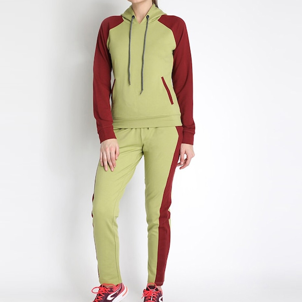 EliveeraEnter's tweet photo. TRACKSUIT FOR WOMEN
For info, Contact us now. 
WhatsApp: https://t.co/zxiKGf5xzg 
Email: info@eliveera.com 
Web: https://t.co/Px9vejjUPh
Product Link: https://t.co/L0uGojjI0k
#yogasuit #womenyogaset #fashion #yogabra #clothing #yogatights  #activewear #apparel #yogaset #style https://t.co/CSkXKlbXuP
