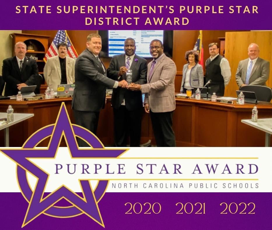 Dr. @aaronflemingnc was presented with the District Purple Star Award by Mr. Howard Lattimore, State Level Military Consultant, NCDPI. HCS is the only district to receive this honor three years in a row. bit.ly/3SzePJ1

#TogetherWeServe #WeAreHarnett #SuccessWithHCS