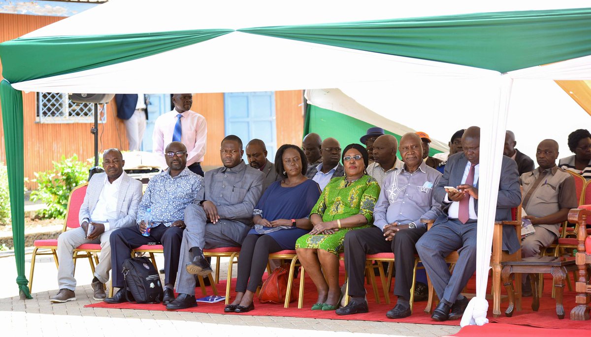 orengo_james's tweet photo. Today I have officially unveiled the taskforce on Siaya County Systems Audit and Governance Reforms. The mandate of the audit will include an evaluation, assessment and determination of the county's human resource establishment &amp; revenue administration. 1/ https://t.co/PUGIkFIy0A