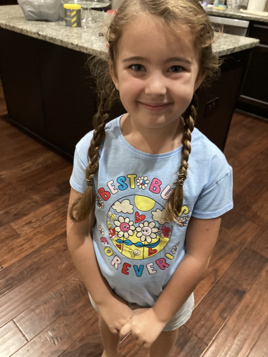 memoriesofacha1's tweet image. Sending MiniChamp off to school. Did her hair..she wanted braided pigtails. Praying for good news at court Thursday. She’s growing up so fast 😢. #dadlife #futurestreamer #prayingthingschange #love