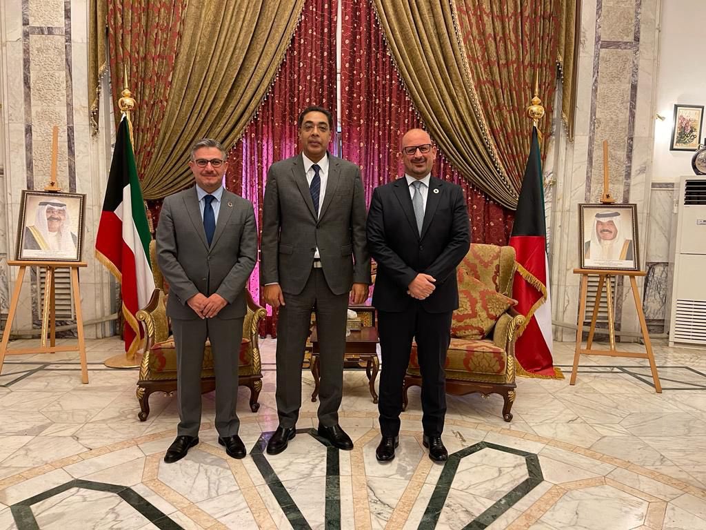 Honoured to meet the Ambassador of #Kuwait to #Iraq H.E. Tariq Abdullah Al-Faraj to discuss consolidating the cooperation and partnership between @WHOIraq and Kuwait to strengthen and advance the health sector in Iraq. 🇰🇼 has always been a key and strong partner to @WHO in 🇮🇶.