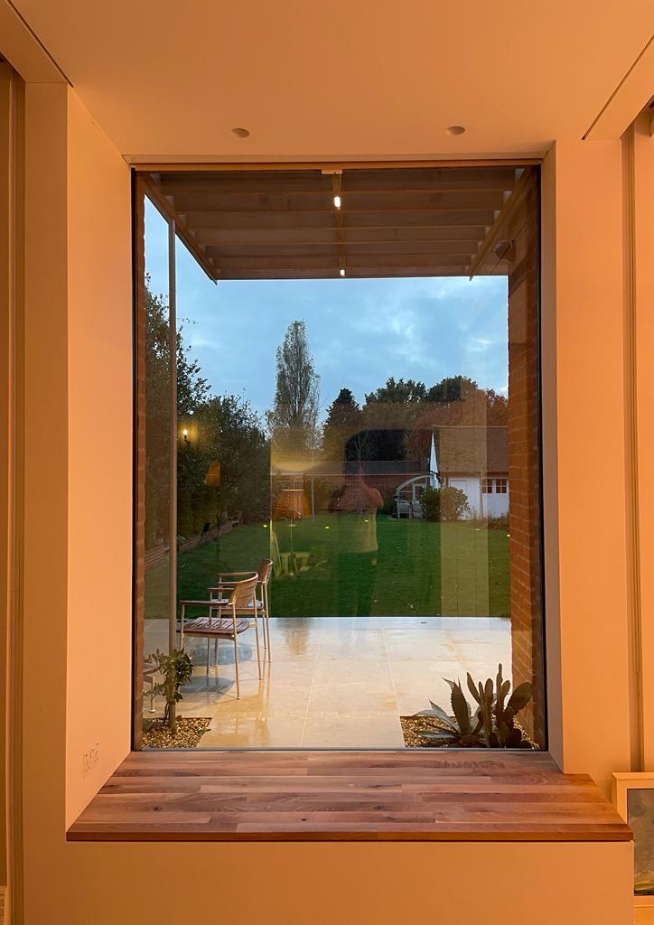 Element29AV's tweet image. Check out these @Lutron blinds we fitted in a #London residential property.

These #blinds are hidden with a blind pocket creating a neater finish whilst still allowing the motors to be accessible for servicing.

View more of our projects: tinyurl.com/yxwrup5a

#smarthomes