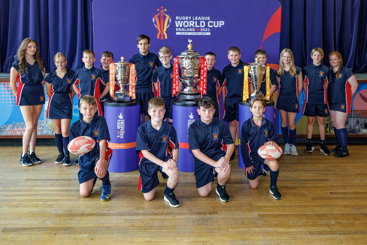 ArchbishopTemp's tweet photo. Many thanks to Ryan Allen from @pnecommunity Candice Lancaster from @prestoncouncil &amp; Mr Gray @ArchTemplePE  for giving pupils the opportunity to see the #RLWC2021 trophies close up. A once in a lifetime opportunity! 
https://t.co/mMN8mvYXhg https://t.co/THE45KQqDH