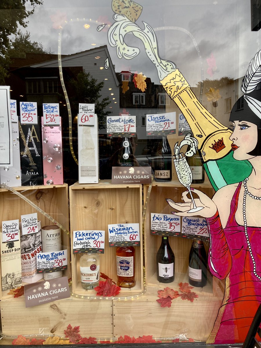Odd_Hampstead's tweet photo. We have a fantastic selection of Autumnal #wines and spirits at @oddbins . If you want something affordable we highly recommend the Zensa Nero D'Avola at £13 from Sicily with its baked, spicy black cherry fruit and layers of chocolate and Vanilla. Delicious! #oddbins #hampstead https://t.co/66ErbApzw1
