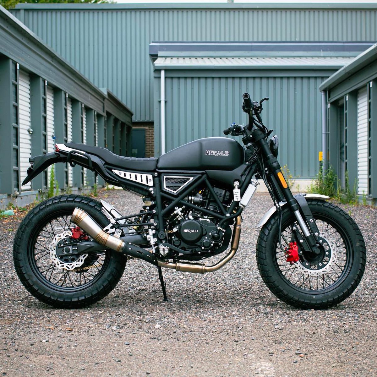 superbikewh's tweet photo. Seen something you like on our website? Don't let it slip away.
Call us today on 01493 800 445.
#bmwrninet #caferacer #motorcycles #motorrrad #motorbikes #adventurebike #motorbikeshop #motorbikelife #superbikewarehouse #ukbikelife #norwich #norfolk #greatyarmouth #sbwh https://t.co/0YMp8zgGvi