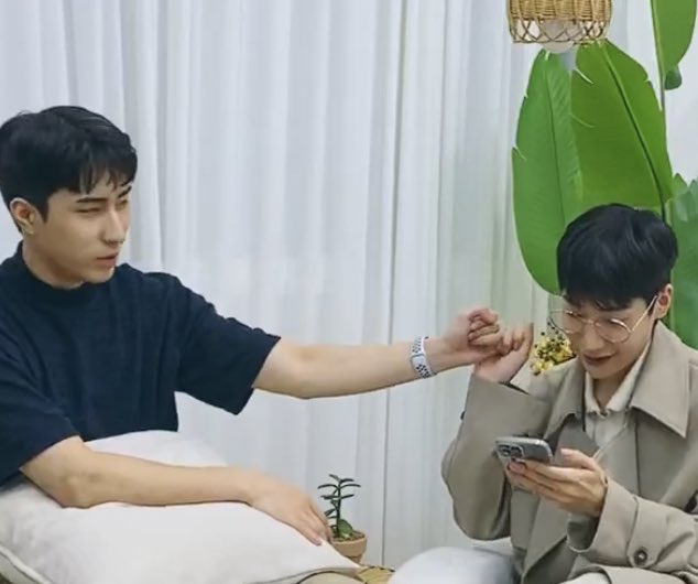 soobakjuseu's tweet photo. ha ha ha my heart https://t.co/PK0zajURWD