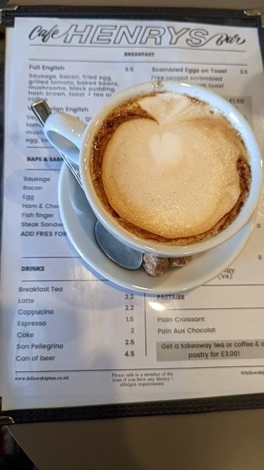 Might have just found the cheapest Cappuccino in the whole of Lewisham. If you know anyone doing one for £2.20 or less let me know. Outstanding #Henrys under <a href="/fellowship_inn/">The Fellowship Inn</a> 😁😋❤️