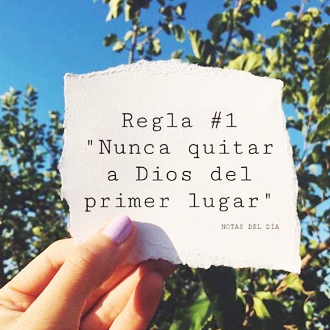Pildorasdefe's tweet photo. En este martes, 4 de octubre, 2022, ponemos en las manos de Dios todas nuestras cargas y preocupaciones y confiamos en su Providencia. Que sea Él quien actúe con Misericordia en nuestras vidas. https://t.co/JVrD1Eqeox