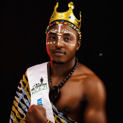 Twindicklee1's tweet photo. #NewProfilePic https://t.co/uJ8A9luxTd
