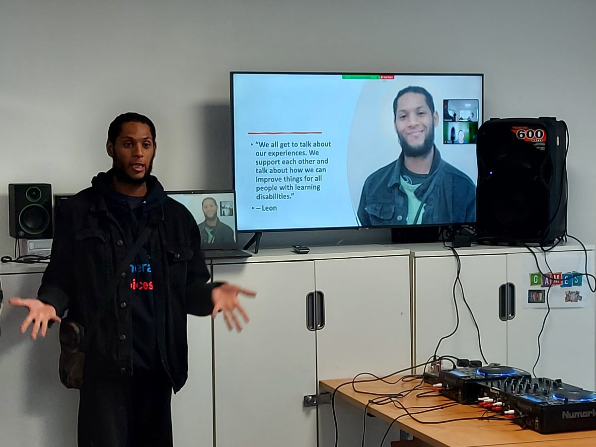 GenerateOpps's tweet photo. Councilor Graeme Henderson visited Generate last week to talk to the Generate Voices members. A blog about his visit will be posted eventually. #generatevoices #generate #speakingup #advocacy #localcouncilor #speakup #selfadvocacy #councilor https://t.co/QM435PsXbx