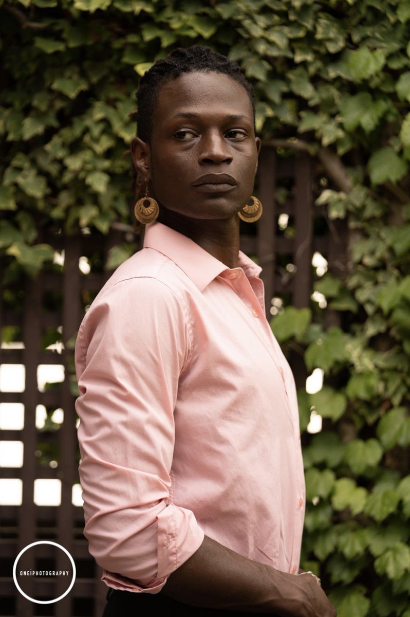 TheModelKyo's tweet image. “Gaze into the Garden” - 2022

#blackmodel #model #melanin #fashion #photography #blackbeauty #modeling #black #blackmodels #malemodel #explorepage #beauty #photoshoot #fashionmodel #photooftheday #blackisbeautiful #ebonymodel #makeup  #style #portrait #blackmen  #locs