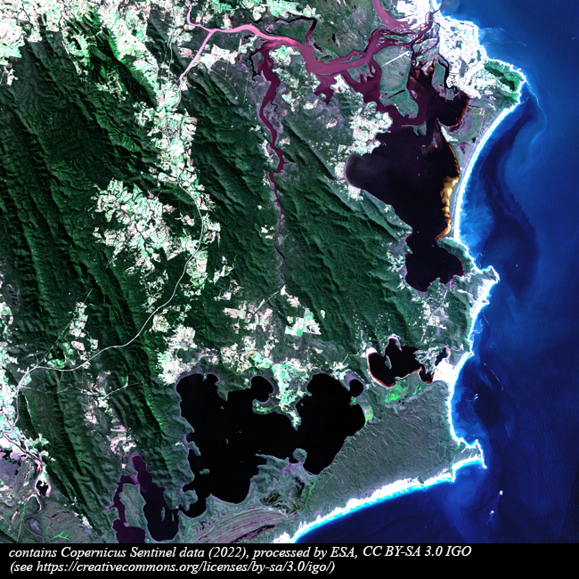 ESA_EarthOnline's tweet photo. #BootiBooti #NationalPark sits on a slim peninsula (image center right) dividing #PacificOcean from #WallisLake on #Australia's east coast #NSW State. The Park takes in scenic promontory, long #beaches, #rainforest, and 11km of #estuarine foreshore.
Copernicus #Sentinel2, Apr '22 https://t.co/uSMRSbptf8
