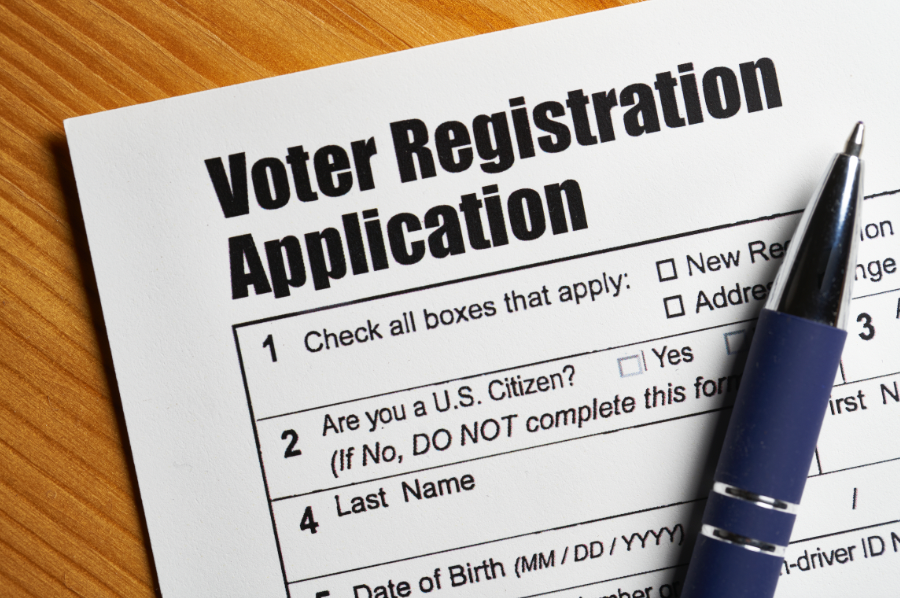⚠️ ONE WEEK LEFT ⚠️ The deadline to register to vote is Tuesday, October 11. Register to vote at any Toledo Library location. Our staff are certified registrars so they can help you with your paperwork and mail it for you. Visit toledolibrary.org/civics for more.
