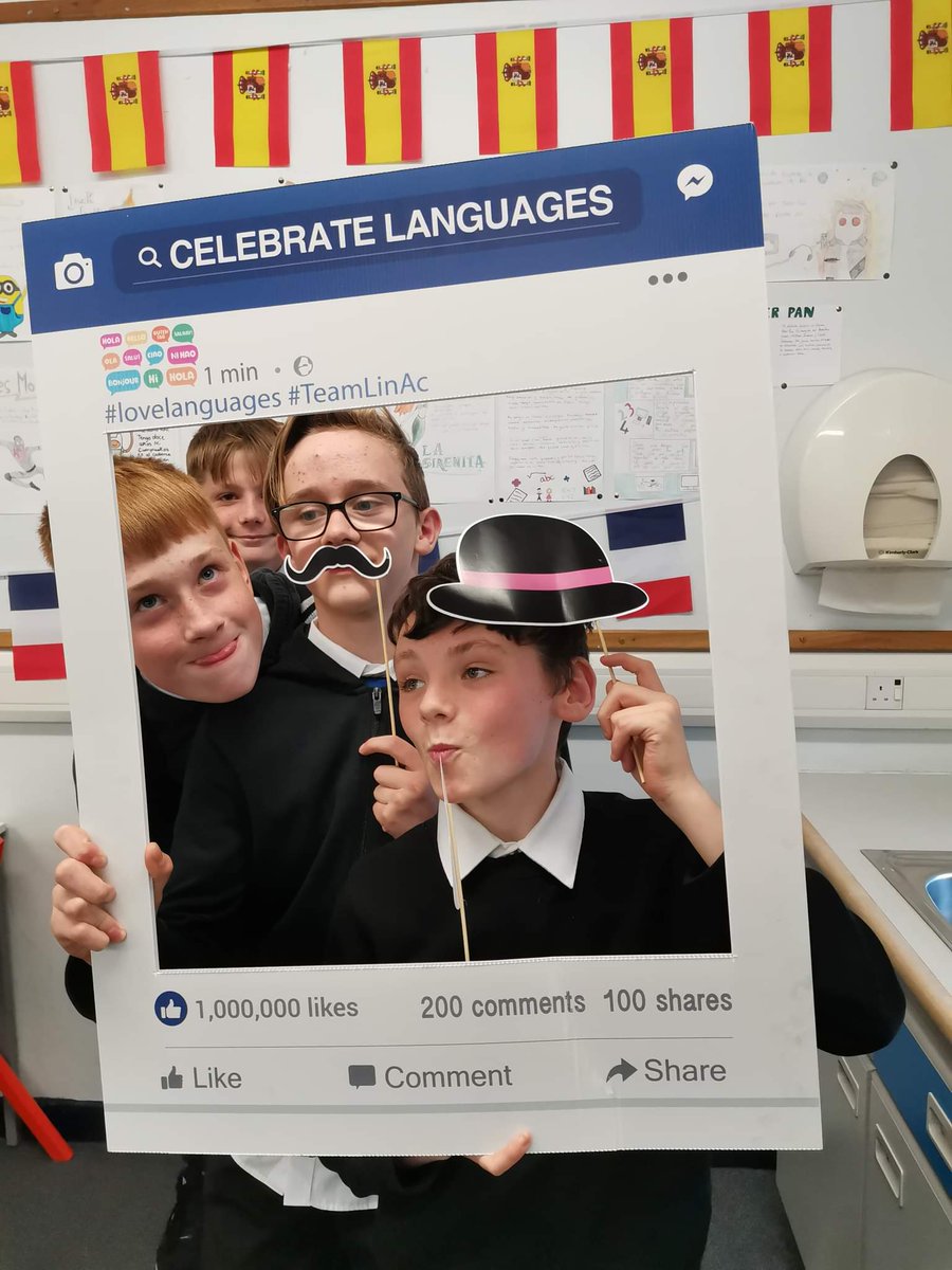 LAModLangs's tweet photo. European Day of Languages last week #TeamLinAc #1plus2_WLC https://t.co/HJGy4umc27