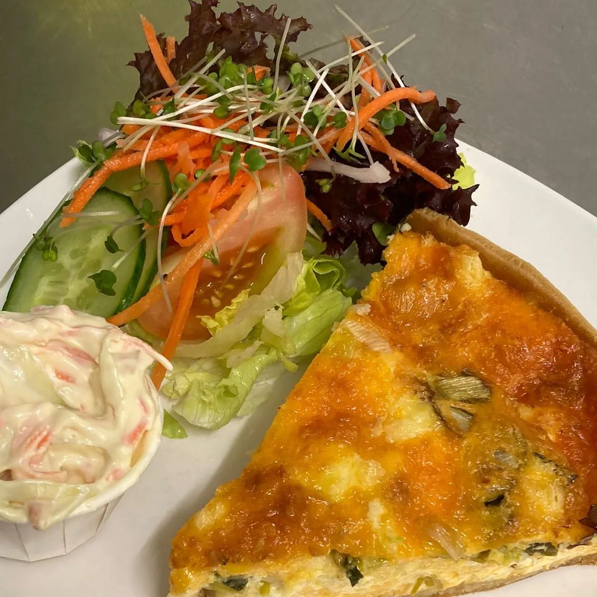 DGCScarb's tweet image. Fresh out of the oven this morning Leek, Wensleydale and Cheddar Quiche.
#Quiche #Specials #LeekWensleydaleCheddar #LightBite #Lunch #CoffeeShop #GardenCentre #DeansGardenCentre #FamilyBusiness #SmallBusiness #Scarborough #NorthYorkshire #FreeParking