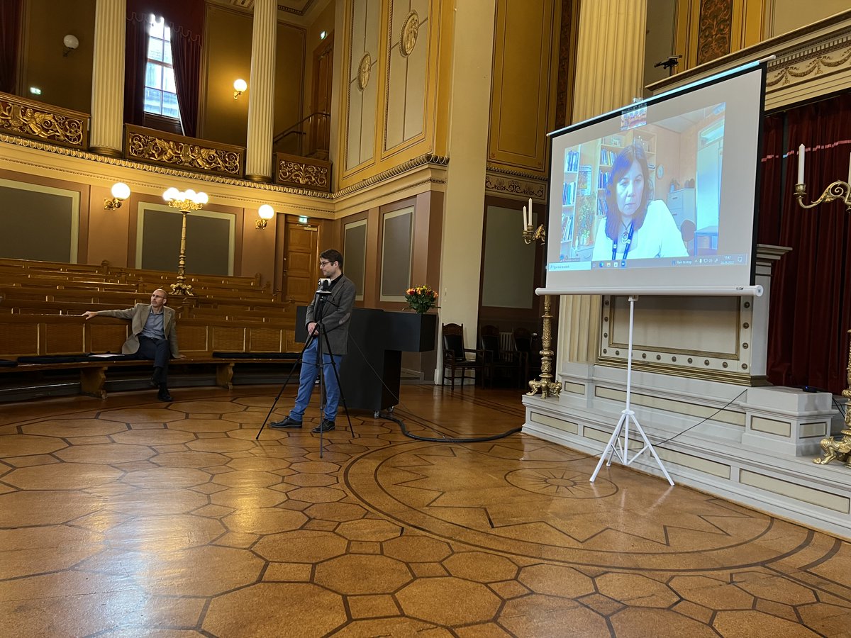 VIROS_uio's tweet photo. Last week we had the pleasure to host the second VIROS Symposium. Thanks to the presenters, Professor Fumio Shimpo, @praminda @Vera_Lucia_Rap, and @mantelero for interesting and thought-provoking talks, and to commentators, guests, and participants for eventful days! https://t.co/r9Jr8pdR34