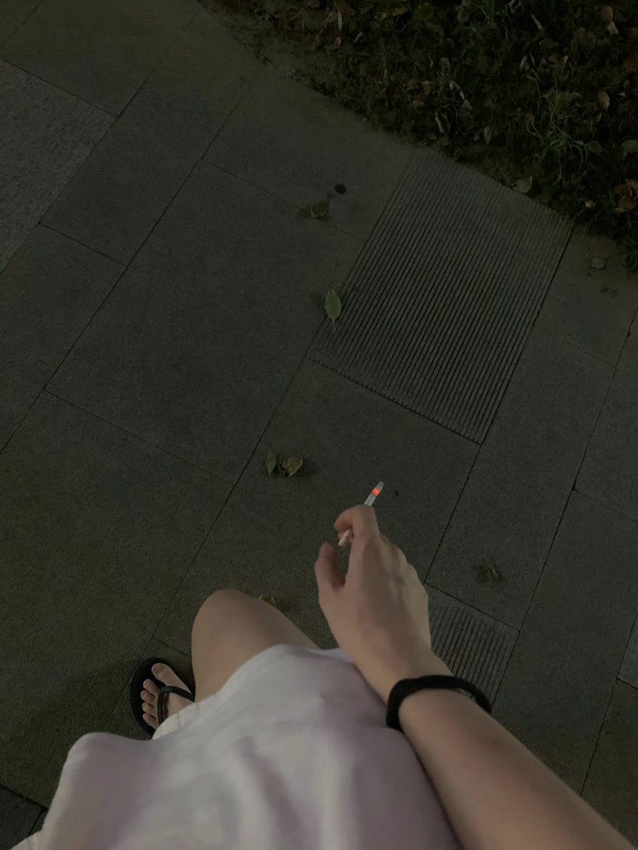 buttercanfly0's tweet photo. 只是想要一个帅哥罢了 https://t.co/m2BxgYhTxp