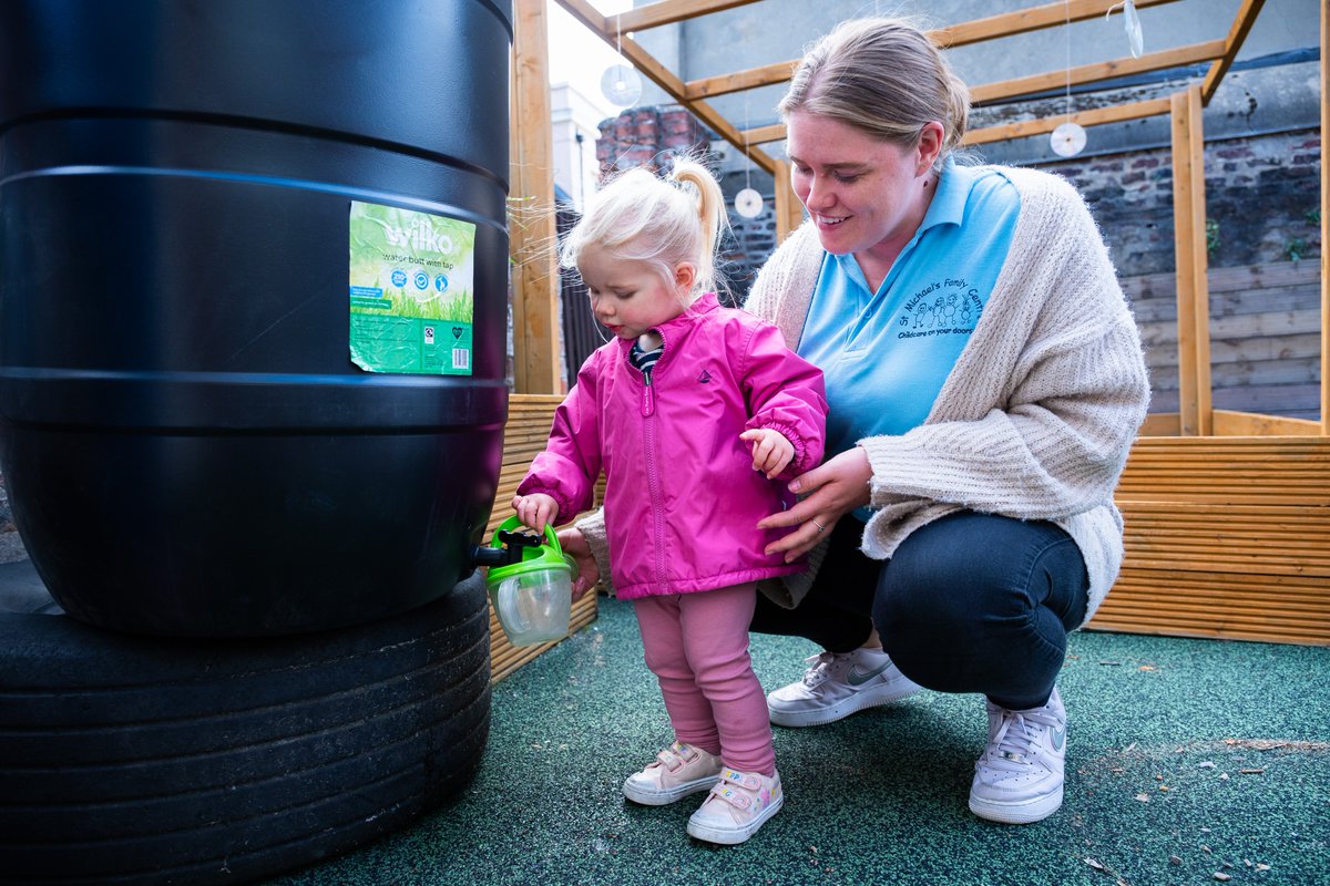 VancQuarterKL's tweet photo. When we heard that a local nursery were raising ££ to buy two water butts from @LoveWilko in #KingsLynn we knew that we could help! Fast forward to the new term &amp; the kids at Church Lane Nursery in Hillington Sq are keeping their plants well watered thanks to our donation. https://t.co/yYjJg03IOg
