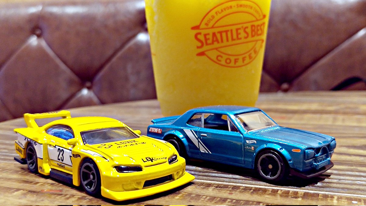 you_kun_jp's tweet photo. 今日も1日おつかれさまでした。
#ミニカー #ホットウィール #日産 #シルビア #リバティウォーク #スーパーシルエット #スカイライン #ハードトップ #2000GTX #ハコスカ #modelcar #miniaturecar #hotwheels #LB #super #silhouette #nissan #silvia #S15 #libertywalk #LBWK #skyline #HT 2000GT-X https://t.co/4ml2TFbVfT