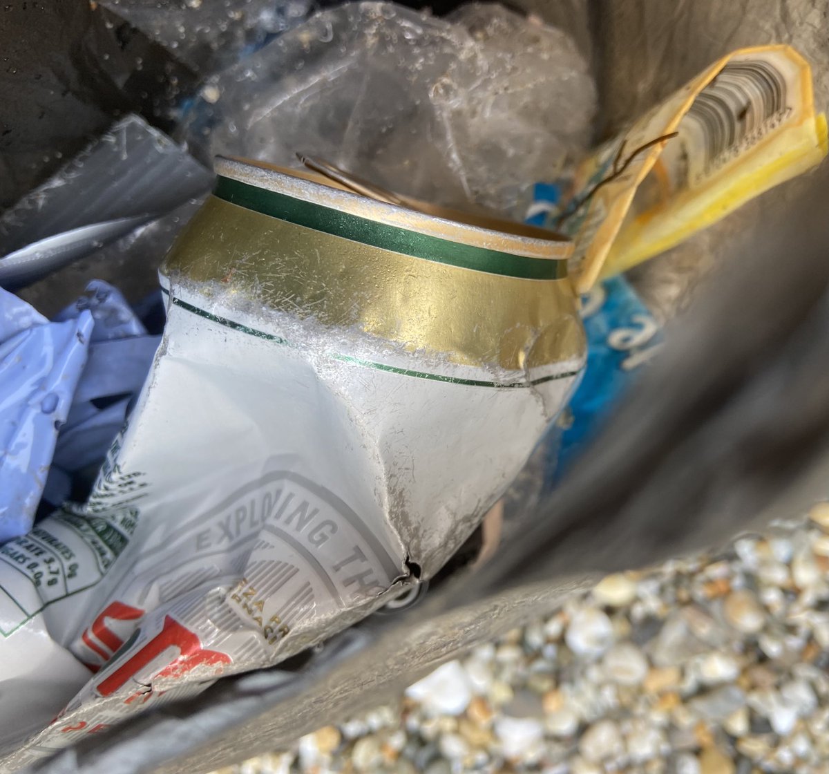 sarahlu37's tweet photo. #2minutebeachclean #lanticbay https://t.co/QS94yFyDPl