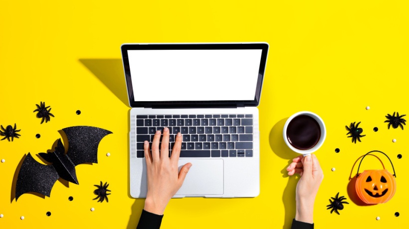 elearnindustry's tweet image. Which topics should you cover if you want to guest post on eLI and offer readers a special treat (hold the tricks)? In this article, we share 5 #eLearningtopics to write about this month. 🎃 ow.ly/4vvG50KWBG7 
#spookyseason