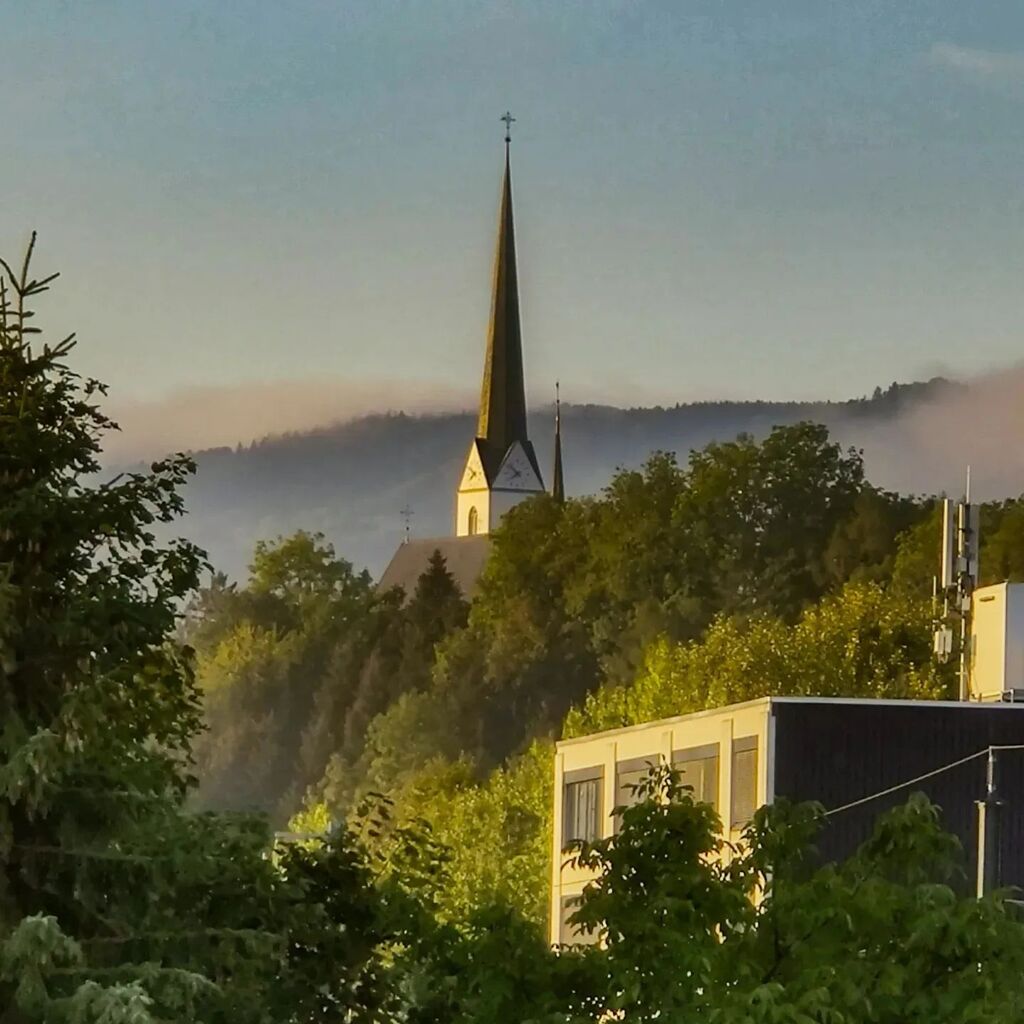 TomMcAdam's tweet photo. Where did the sun go? 

#adliswil #adliswilzürich #zurich #photooftheday #photography #instadaily #instamood #igers #tomtakesphotos #switzerland #inlovewithswitzerland #myswitzerland #visitswitzerland #switzerland_vacations #switzerlandwonderland #switze… https://t.co/bVeZy9gNWE https://t.co/DHDm55FQrB