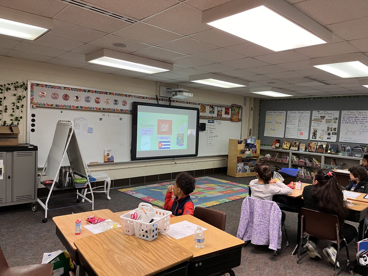 NoraElem's tweet photo. Students in Ms. Collazo’s 3rd grade classroom have been sharing about important Hispanic/Latinx individuals each morning on our announcements as part of our Hispanic Heritage Month celebration. @msdwt @MsdwtEquity https://t.co/rFcUViO7hW