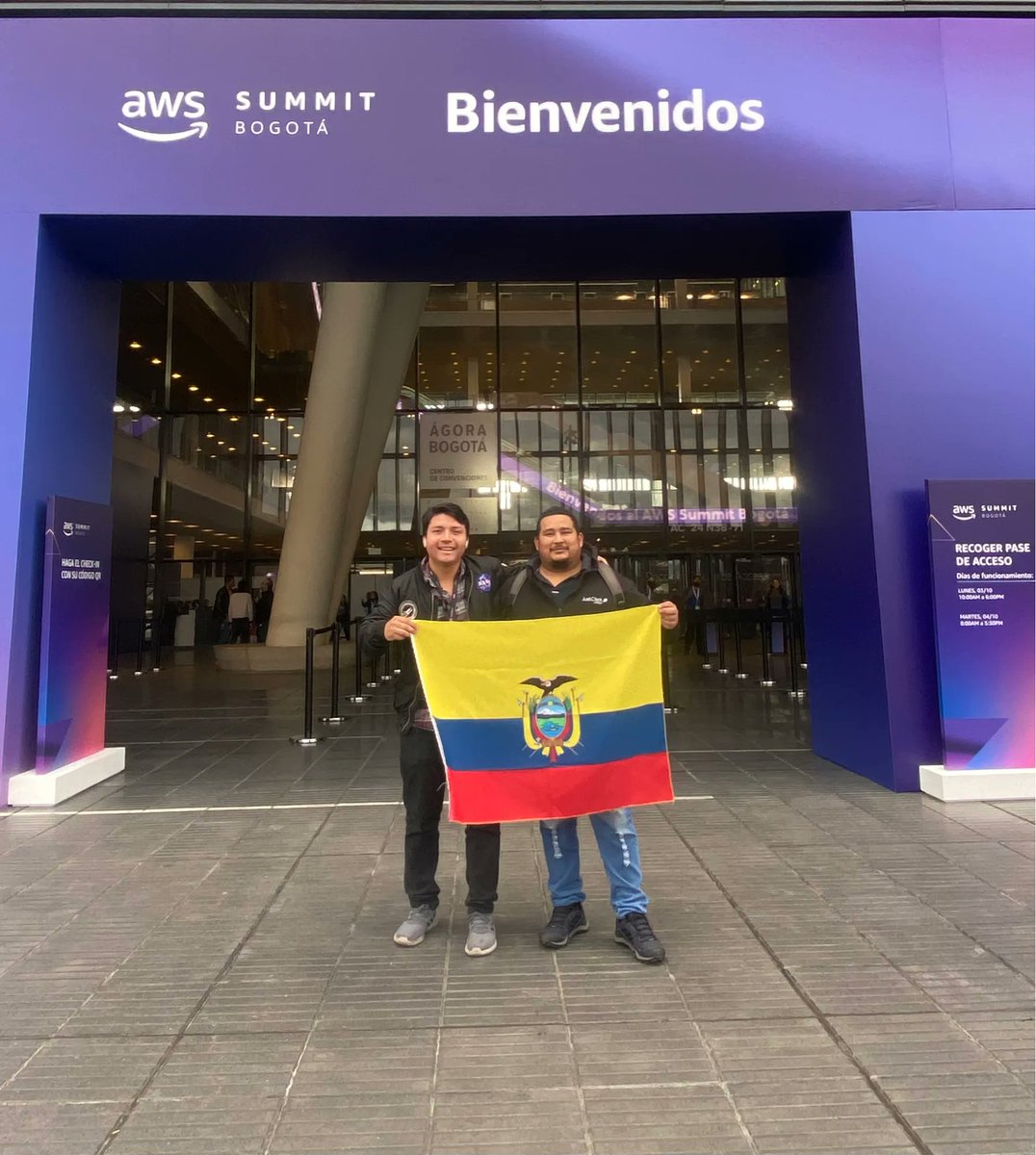 ecuadoraws's tweet image. Estamos listo para participar en este summit #awssummitbogota 🚀
#awsecuador #awssummit2022