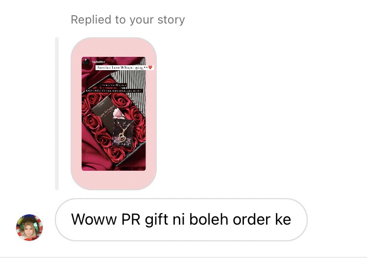 flonerch's tweet photo. Orang ke 1770203730 tanya admin, PR Gift ni boleh order ke? 🤣🤣

Siapa nak pergi follow tweets our ladyboss @aliaffauzi rapat2. Rasanya dia baru je announced giveaway tu 😍 https://t.co/n9dofQ0x2M