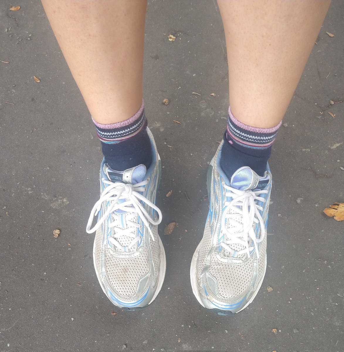 EmmaYhnell's tweet photo. Sometimes a lunchtime run is just what you need 🏃♀️💜, especially with these spectacular views! #Running #LunchtimeRun https://t.co/jYk48MpxFP
