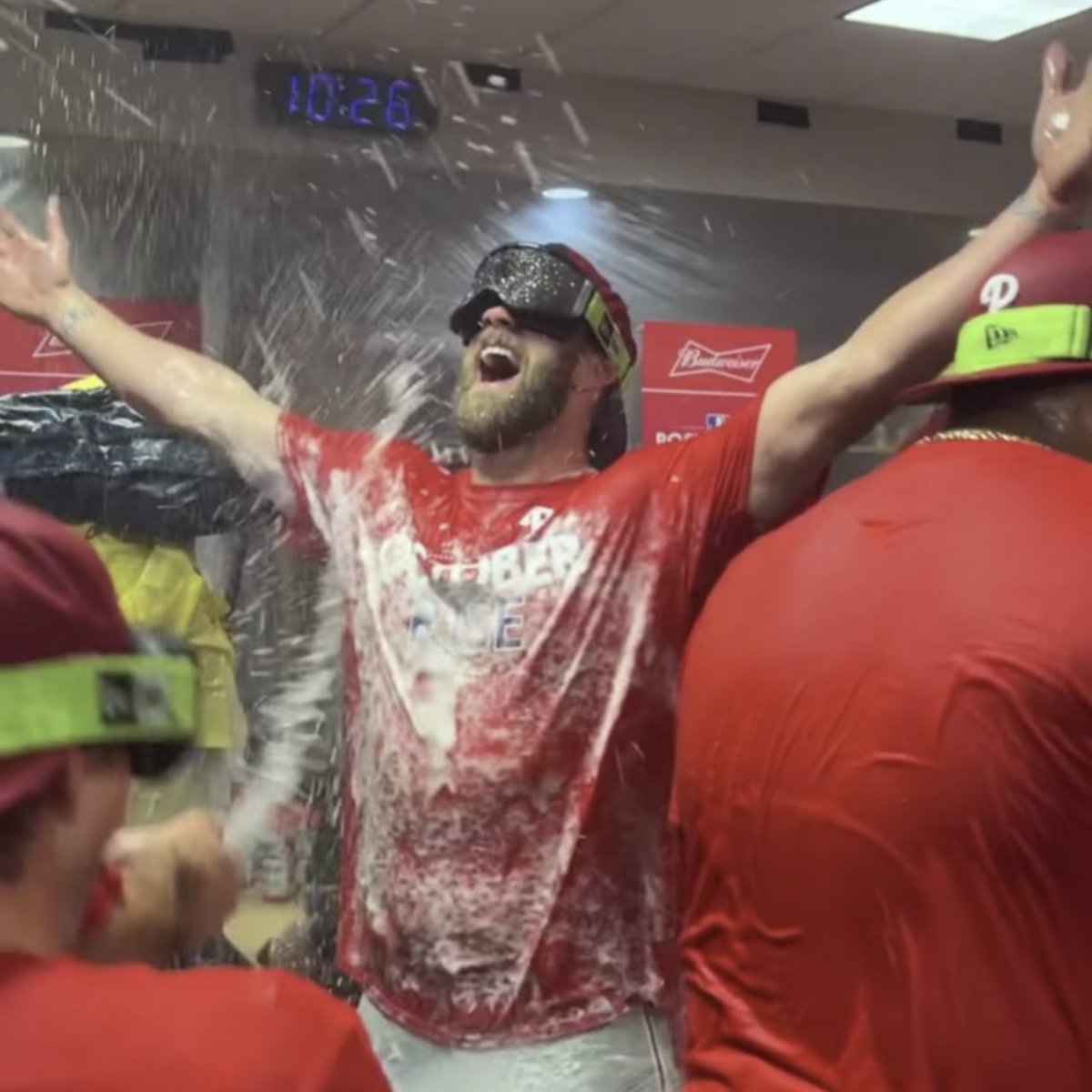 BarstoolPhilly's tweet photo. “Firing Joe Girardi wouldn’t fix Phillies’ problems.”

The Phillies: https://t.co/l8kvEa0VNr