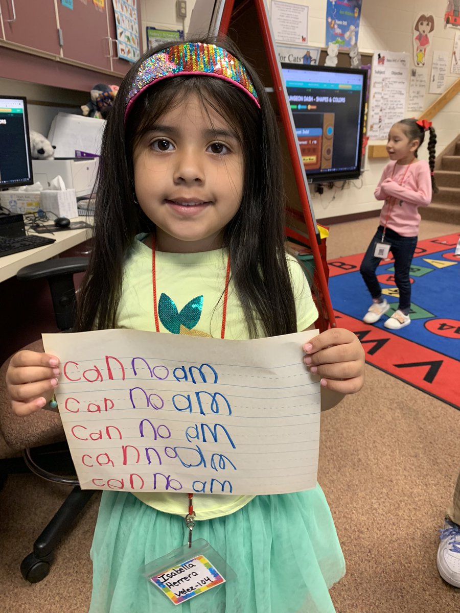 velezroom104's tweet photo. Here’s what’s happening in room 104 #velezroom104 #Schk12 https://t.co/XwmTEqvtau