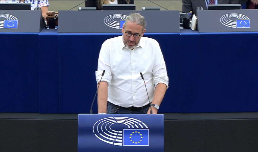 prowildlife's tweet photo. Thank you, @martinhojsik, for another strong plea to the EU to pursue an ambitious policy that finally restricts #WildlifeTrade and protects #biodiversity!

#CITESCoP19 #CITES #WildlifeCrime #EUPlenary #MEPs4Wildlife @RipaManuela @anjahazekamp https://t.co/pLptbjEi5K