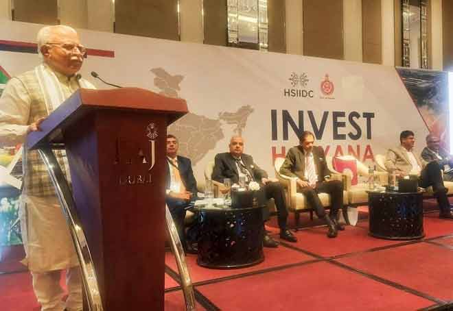 knnindia's tweet photo. Haryana CM led delegation in Dubai to woo investors’ for Global city project
#Investment #Haryana #Gurugram #GlobalCityProject #InvestHaryana @mlkhattar #Dubai
https://t.co/cMTCbpry68 https://t.co/3Dms7I3mkW